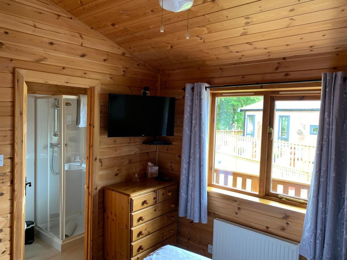 Immaculate 3-Bed Lodge In Hawick Exterior foto